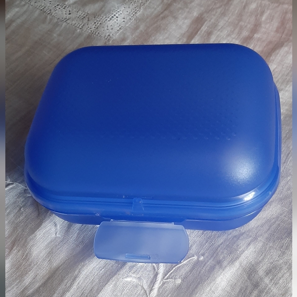 Tupperware Blue Mini Storage Box - Picture 2 of 10
